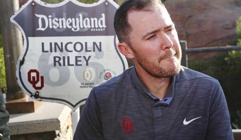 'RIP'–Faux Tributes Pour in for USC Head Football Coach Lincoln Riley After Biden's Disastrous SOTU Flub