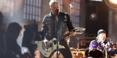 Metallica Frontman Slams Leftist Entertainers' Political Rants: 'Not Here to Influence You'