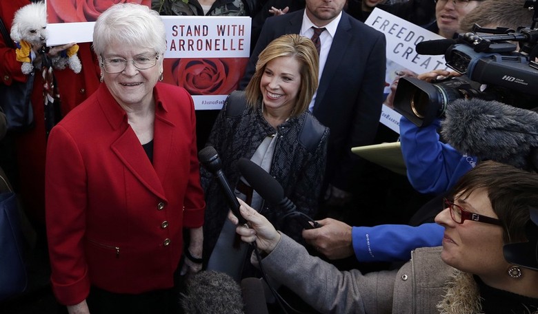 Supreme Court Tosses Ruling Against Christian Florist Who Refused to Do Arrangements for Gay Wedding 