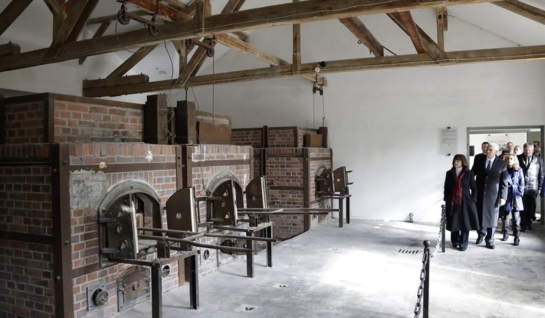  Never-Before-Published Letter From US Soldier Sheds New Light On Unstomachable Nazi Horrors in Dachau