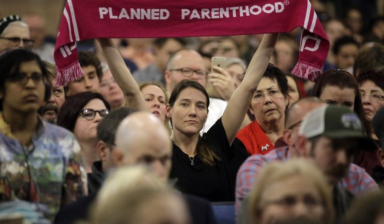 Planned Parenthood to Offer Free Abortions, Vasectomies at the DNC