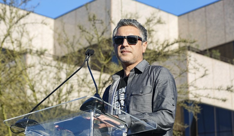 The CNN 'Scholar' Throwing Excrement