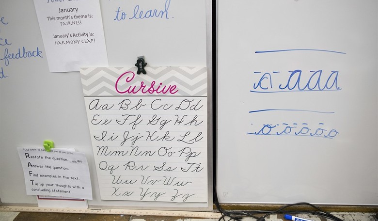 Weekend Parting Shot: Gen Z Discovers Cursive