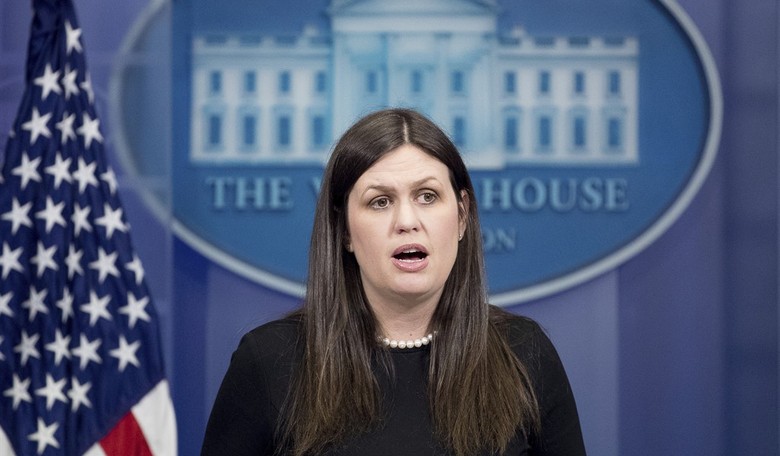 If Sarah Sanders Were to Smack the Press