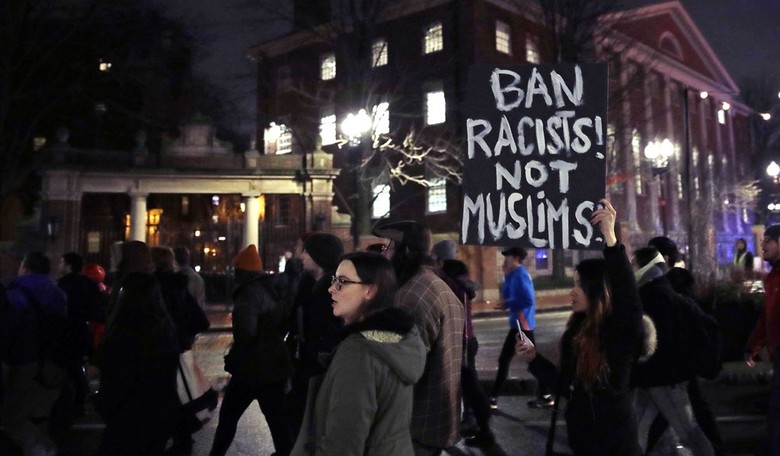 Virginia Judge Sides With Trump Admin On Travel Ban