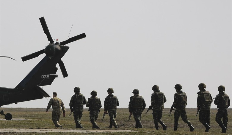 7 U.S. Troops Injured In Raid Targeting Suspecting ISIS Militants