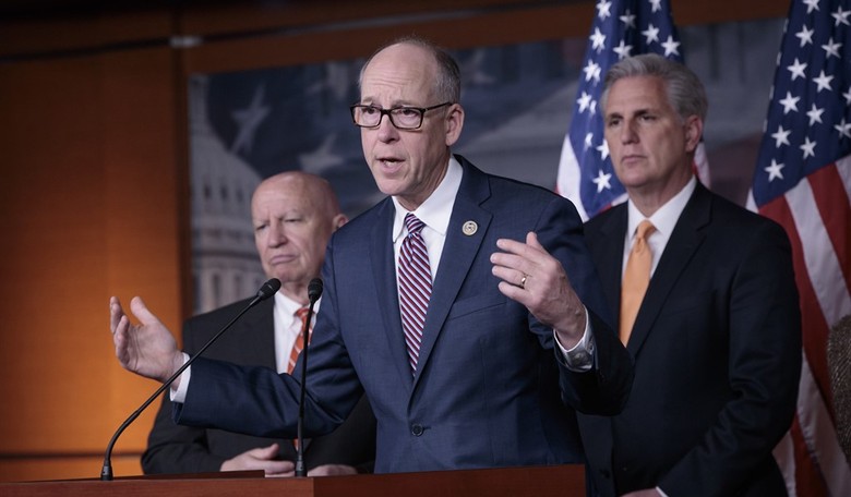 House Republicans Pressure Pelosi for Hearings on 'Green New Deal'