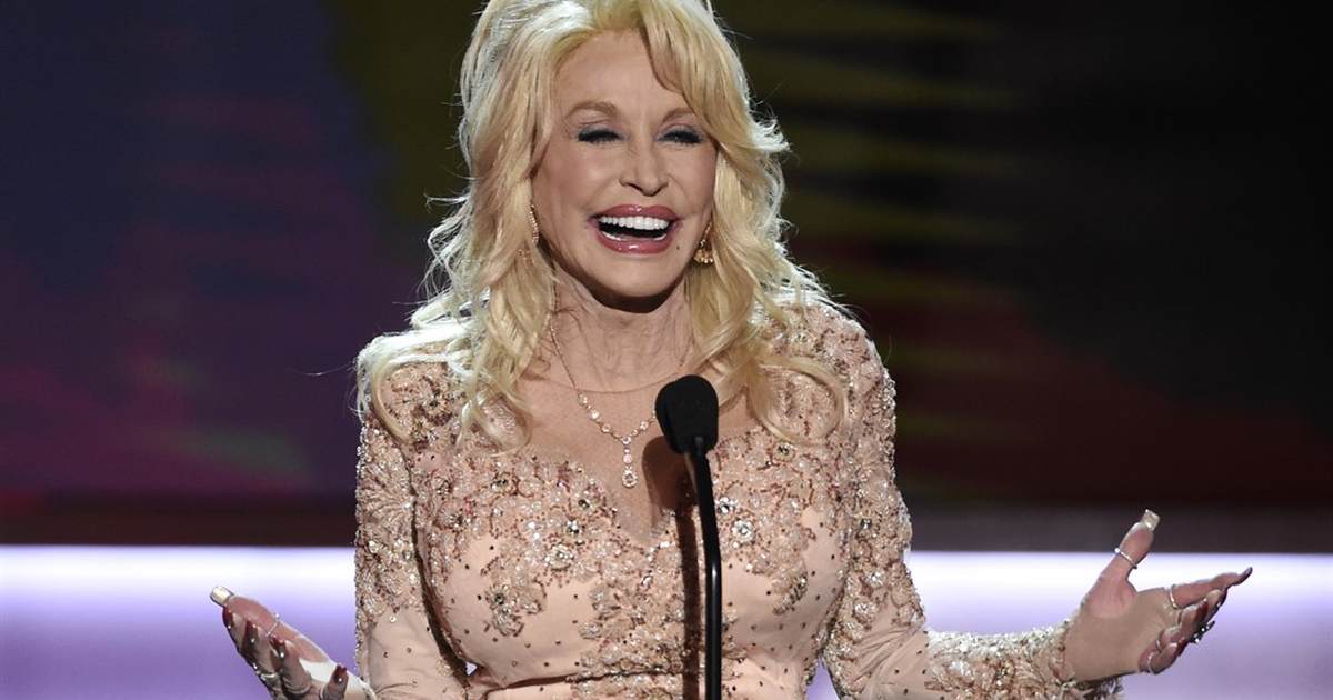 Trump to Honor Country Legend Dolly Parton in Major Way