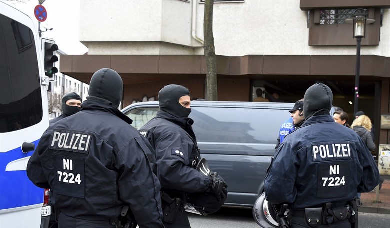 ‘Europeans Will Succumb to Islam,’ Says Former Intelligence Chief