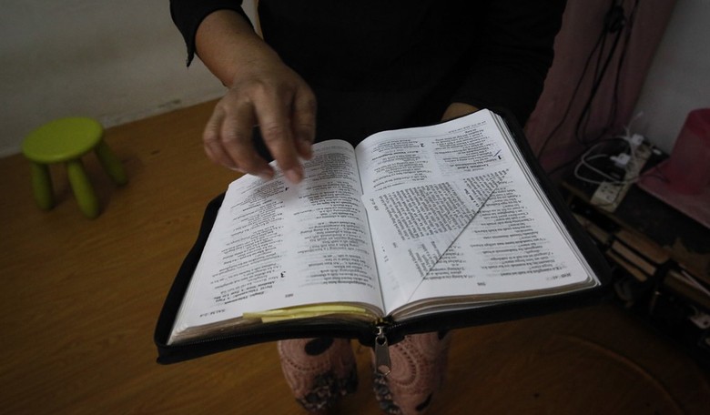 Teens Threatened with Arrest for Praying -- in America!