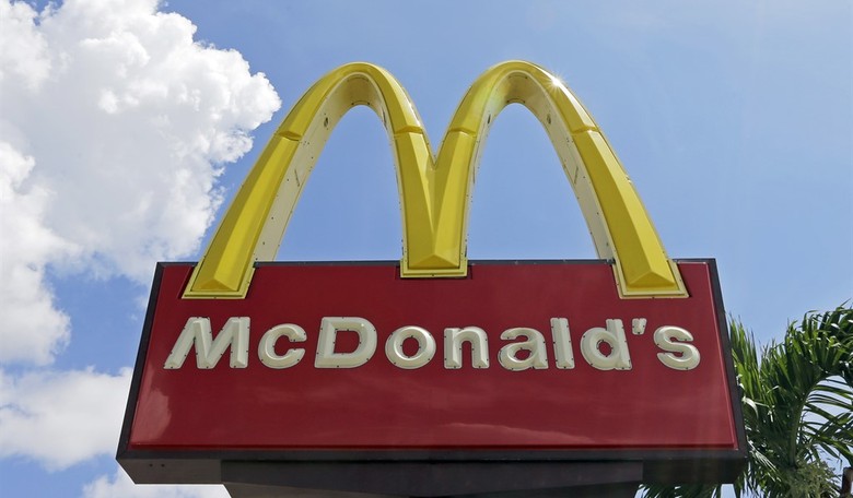 Biting Criticism: Video of McDonald’s CEO Nibbling New ‘Big Arch’ Burger Casts Doubts on ‘I’m Loving It'