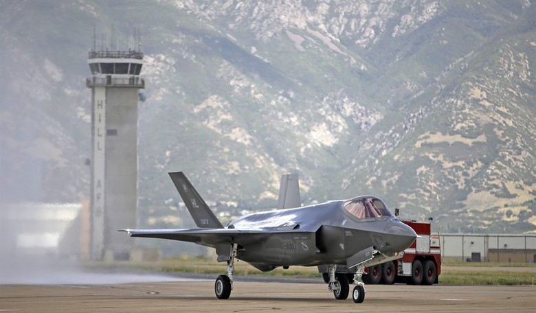 Marines Issue Concerning 'Stand Down' Order for All Aviation Units in Wake of F-35 Going Missing 