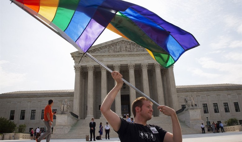 SCOTUS Sides With Straight Woman in Bombshell ‘Reverse Discrimination’ Case
