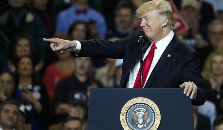 Trump to Deliver Commencement Address at Liberty University 
