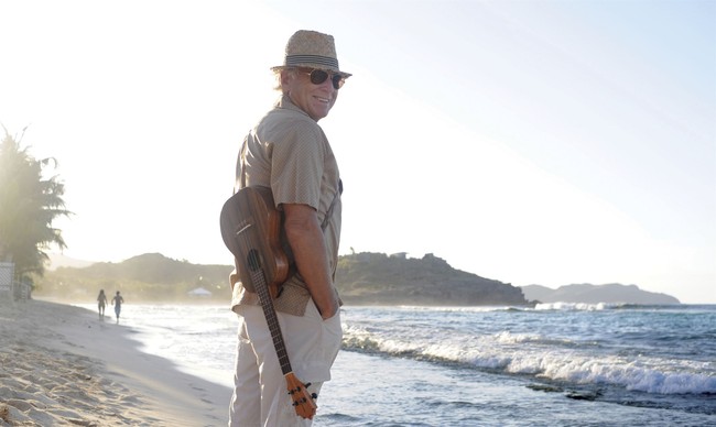 'Bubbles Up' Is the Perfect Way for Jimmy Buffett and His Fans to Say Goodbye to Each Other