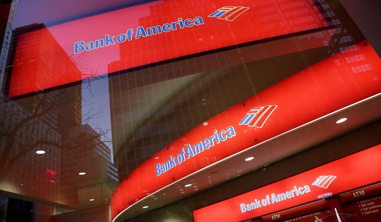 In Bombshell Report, Tucker Carlson Alleges Bank of America Is 'Acting Like an Intelligence Agency'