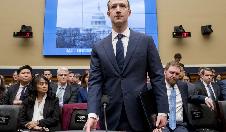Zuckerberg Acknowledges 'Error' in Targeting Diamond and Silk