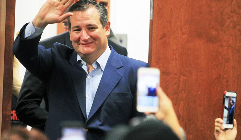 RESIST: New Poll Shows Ted Cruz Crushing His Leftist Media Darling Opponent in Texas