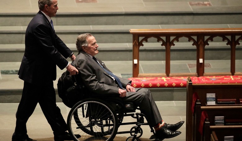 Revealed: George H.W. Bush's Moving, Heartwarming Last Words 