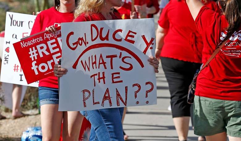 Arizona Teachers Union Plans 'Death March' to Protest Fall Semester 