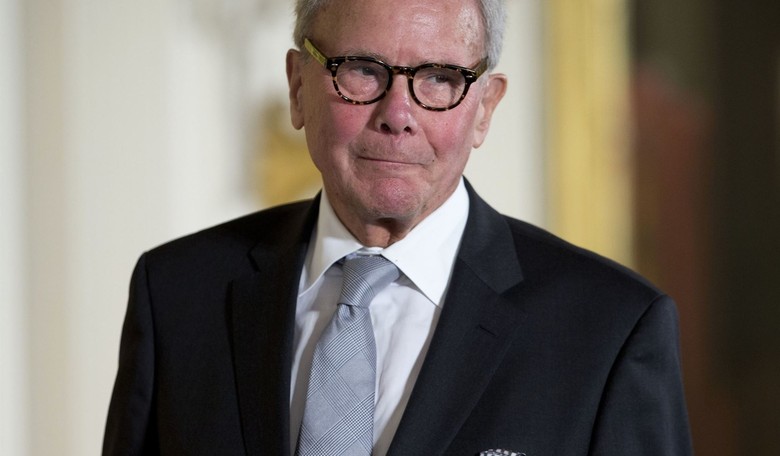 Tom Brokaw Attacked for Hispanic Comments, Apologizes