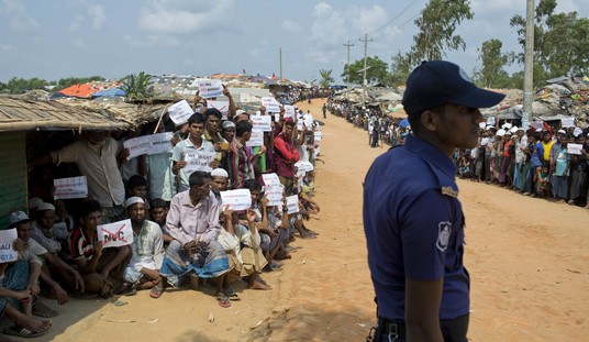 The Rohingya Crisis Demands Justice. What's the Holdup, Senator McConnell? 