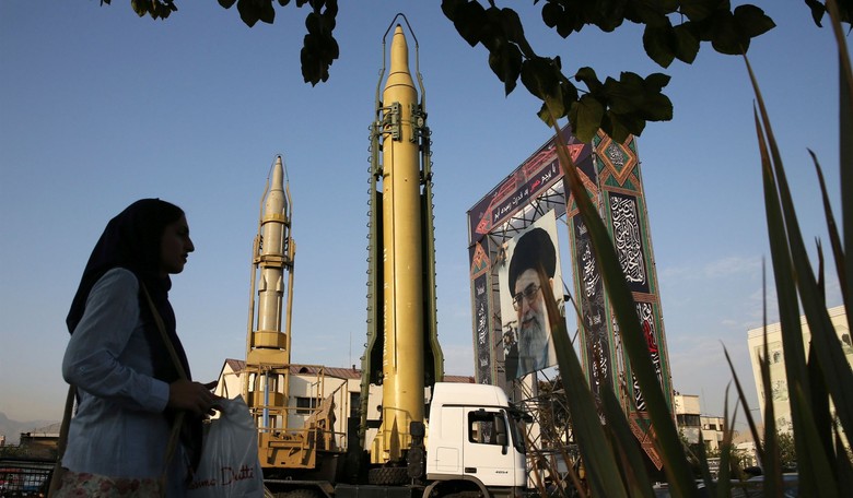 Pakistan Launches Air and Artillery Attacks on Targets in Iran in Response to Iranian Missile Attack