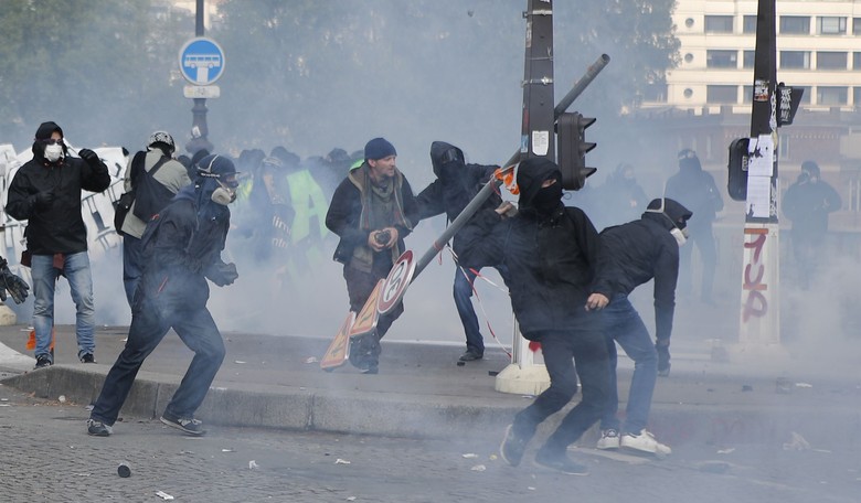 Biden: France Rejected Extremism, but Look at These 'French' Flags
