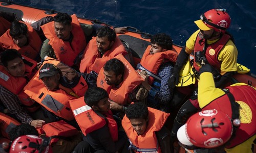 Two Small-Boat Migrants to the UK Find a Way to Show Their Gratitude