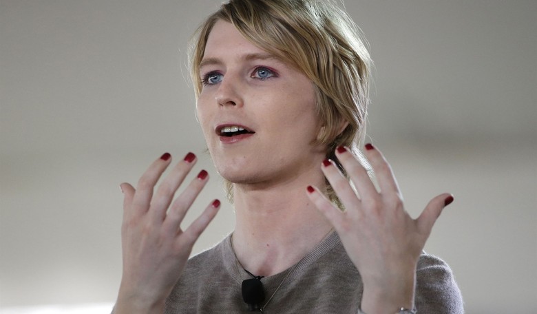 Senator Chelsea Manning? Democrats Should Be Proud