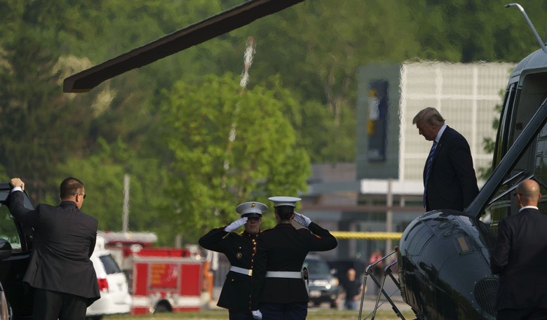 The Completely Fake News That's Spreading About Trump's Walter Reed Visit