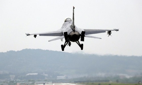 Breaking: Fiery F-16 Crash Over Michigan Sends Pilot Scrambling to Eject in Time