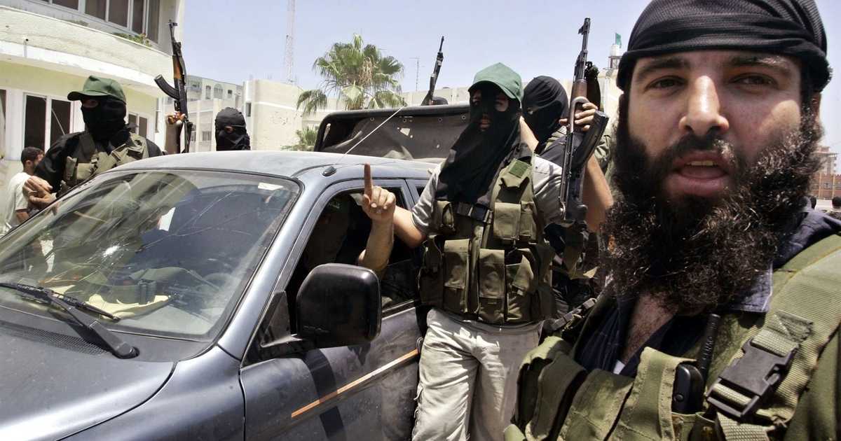 Hostages Being Held in Cages as Hamas Threatens Executions on Live Television