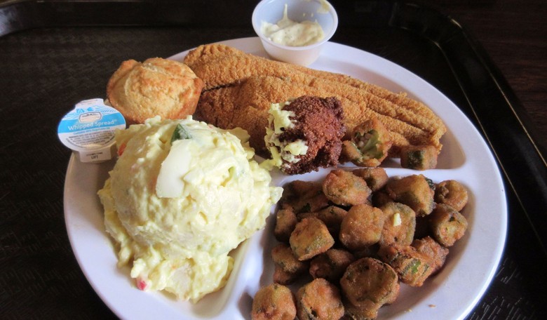 Auburn University Fisheries Facility Helps Farmers Plagued by Oversized Fish