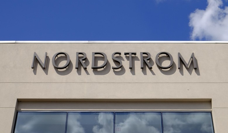 'Brazen' Smash-and-Grab Mob Hit a California Nordstrom Over the Weekend