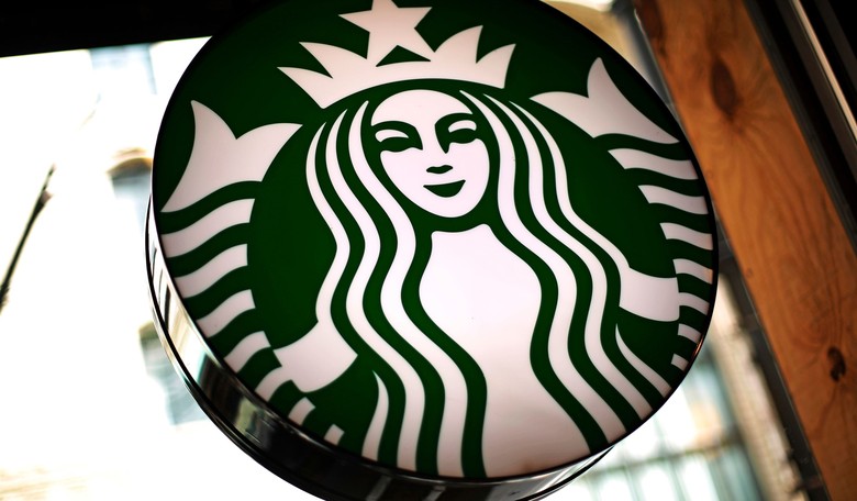 Starbucks Baristas Reflect On The Company's Anti-Cop Propaganda Disguised As 'Anti-Bias Training'