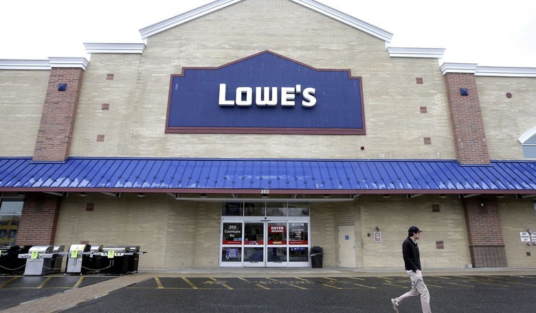 Lowe's Foundation to Promote Skilled Trade Jobs — CEO Says 'We're Going to Change the Perception'