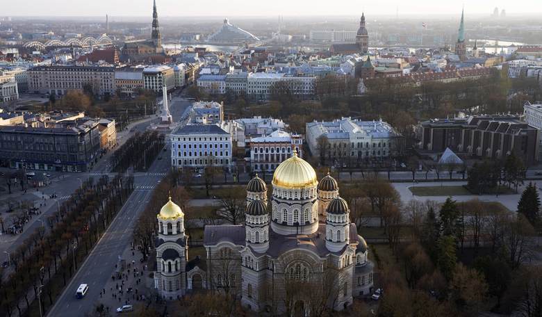 Latvia Suspends Russian TV Channels 