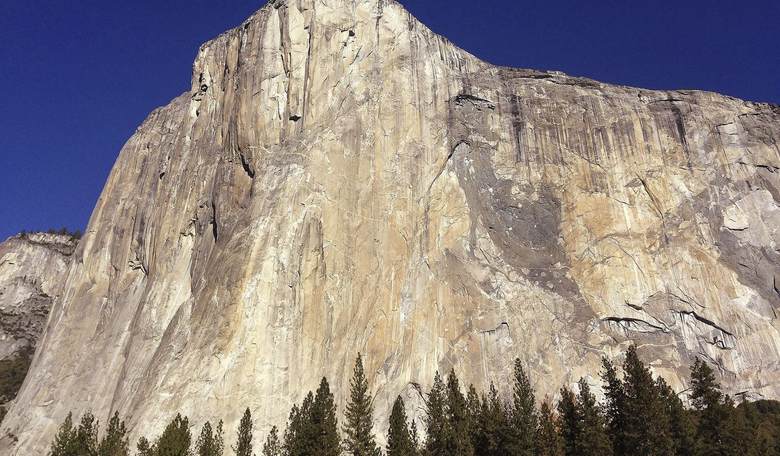 Here's Who Is Not Minding the Schumer Shutdown: Yosemite BASE Jumpers