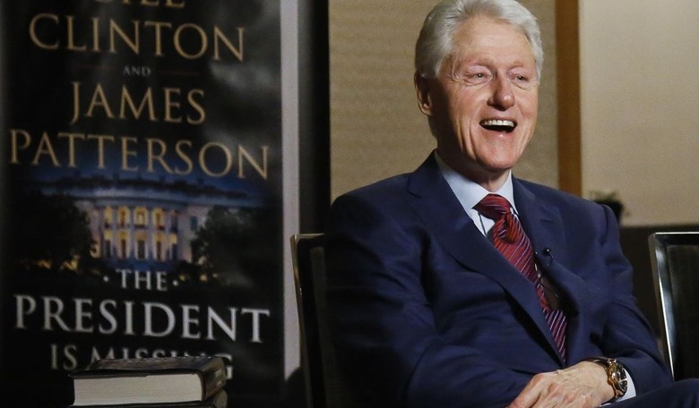 Bill Clinton Defends Franken: It Was a 'Difficult Case' and the SNL Women Defended Him 