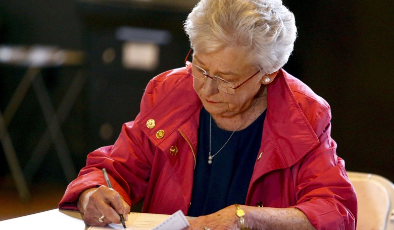 Alabama Gov. Ivey Signs Bill Banning ‘Gender-Affirming’ Care for Transgender Minors