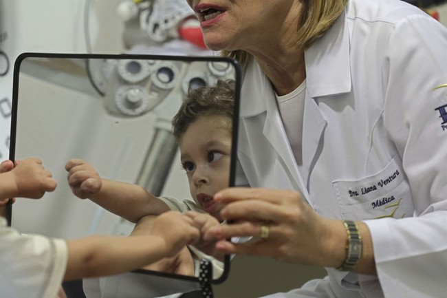 Five Ophthalmologists Caught in Lucrative Medicare Fraud