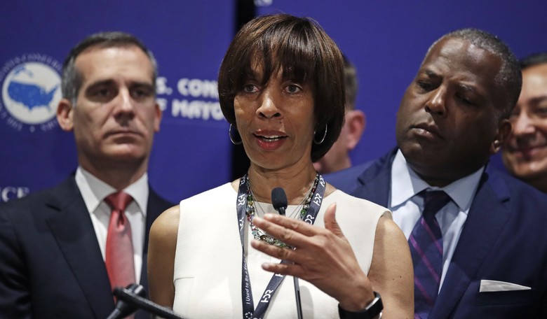 Smelling Rats in Baltimore