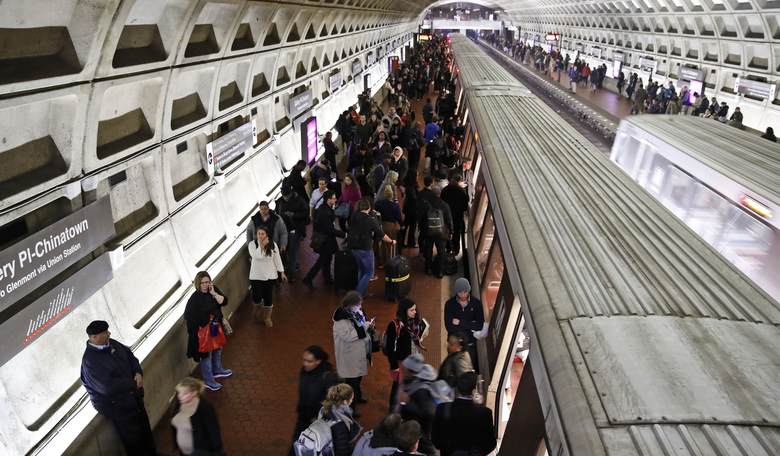 Justice Department Files Brief in Support of Religious Christmas Ads Rejected by Metro 