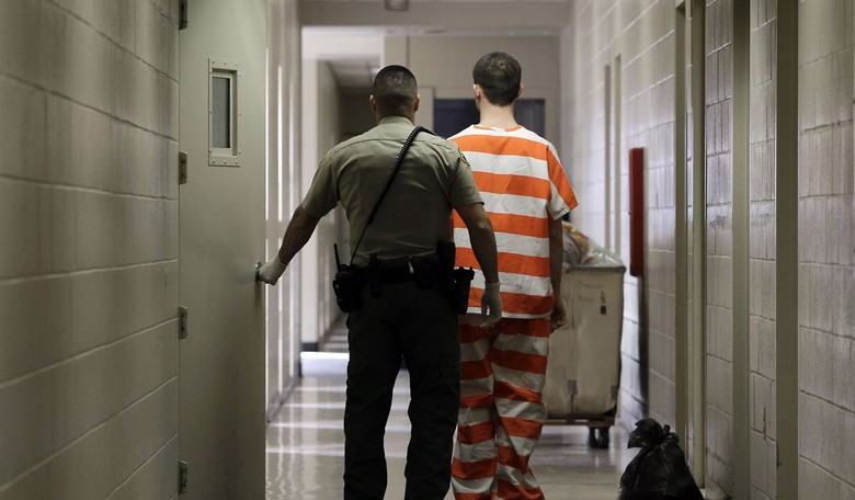 2020 Dem: Those Behind Bars Should Be Allowed To...