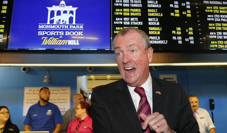 New Jersey Shells Out $4 Million In College Financial Aid To Illegal Immigrant Students