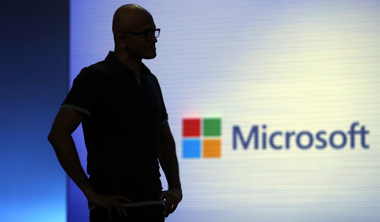 Warning: Windows Chatbot Will Watch Literally Everything You Do