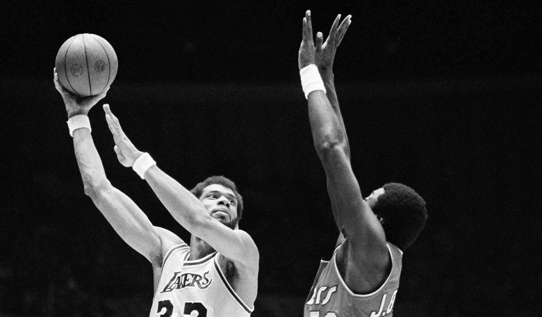 Stuttering Skyhook! Joe Biden Celebrates His Former Full-Court Press Secretary KAREEM Abdul-Pierre