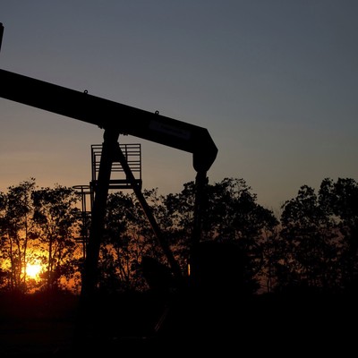 Democrats Complain About High Gas Prices, Then Move to Block Trump’s Massive Venezuelan Oil Deal