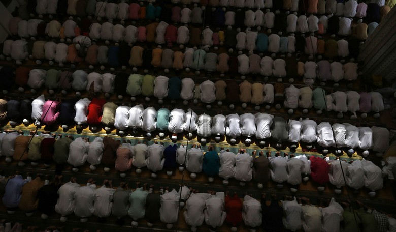 Italy: Catholic Diocese Urges Faithful to Participate in Islamic Prayers During Ramadan